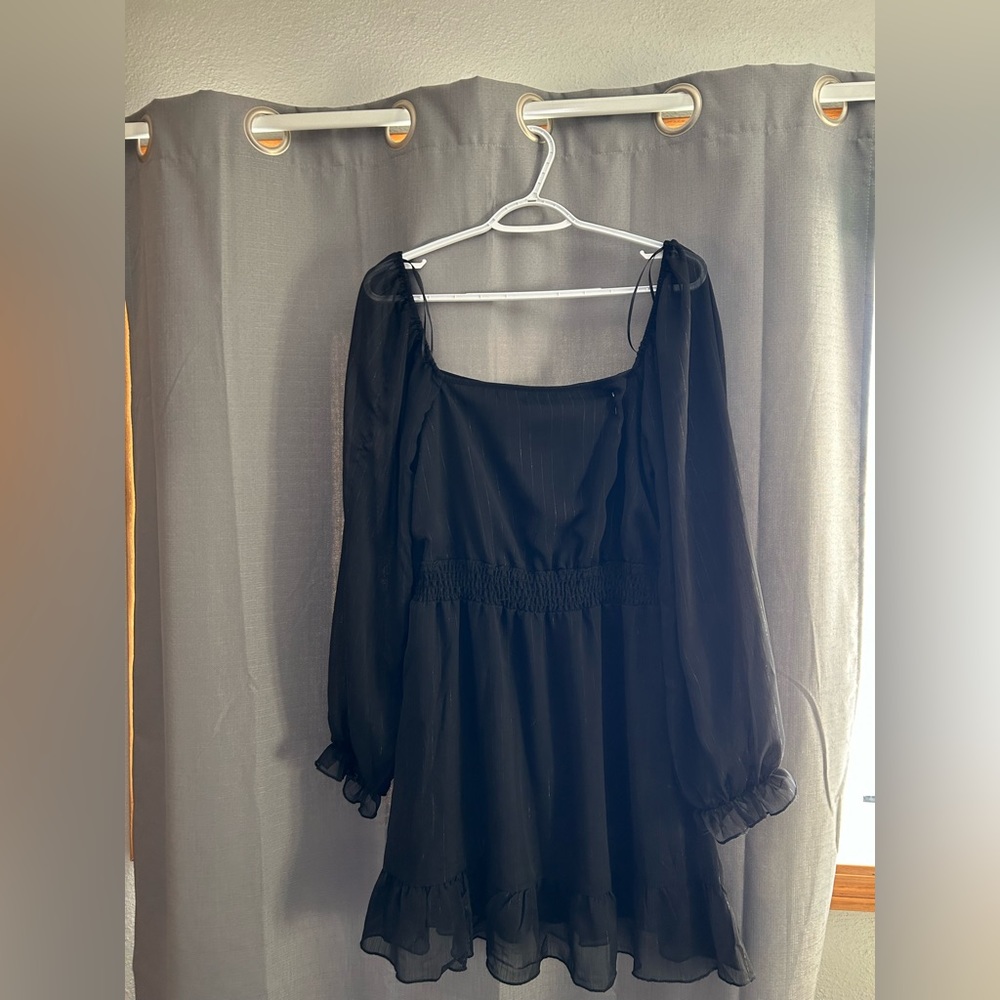 Black Altar’d state dress. Size large.